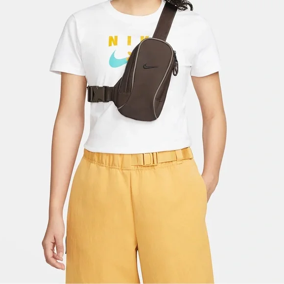 Nike Tan Crossbody Bag with Adjustable Strap and Zipper Closure - Picture 7 of 7